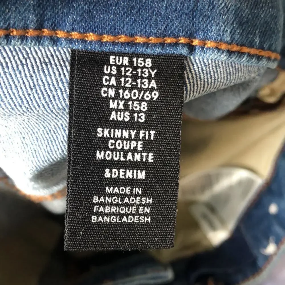 Girls & Denim Skinny Fit Denim Shorts